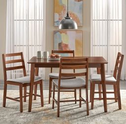 Mid-Century Modern Dining Set – Like New!