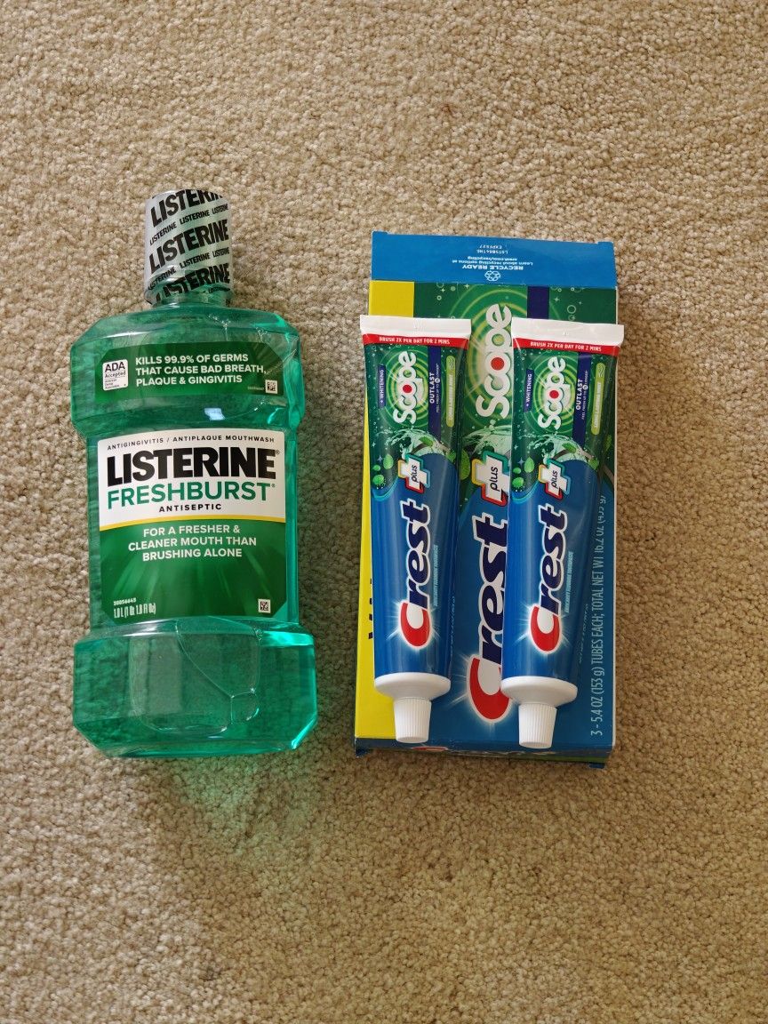 Moving sale!New oral care bundle,Listerine mouthwash, 2 pack Crest plus Scope tooth paste bundle