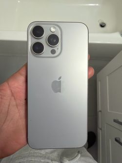 Unlock iPhone 15 Pro Max 512g