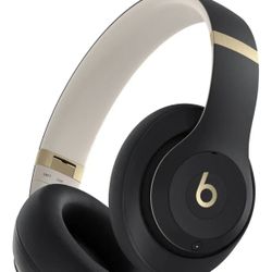 Beats Studio Pro Black & Gold NEW IN  BOX Wireless Headphones 