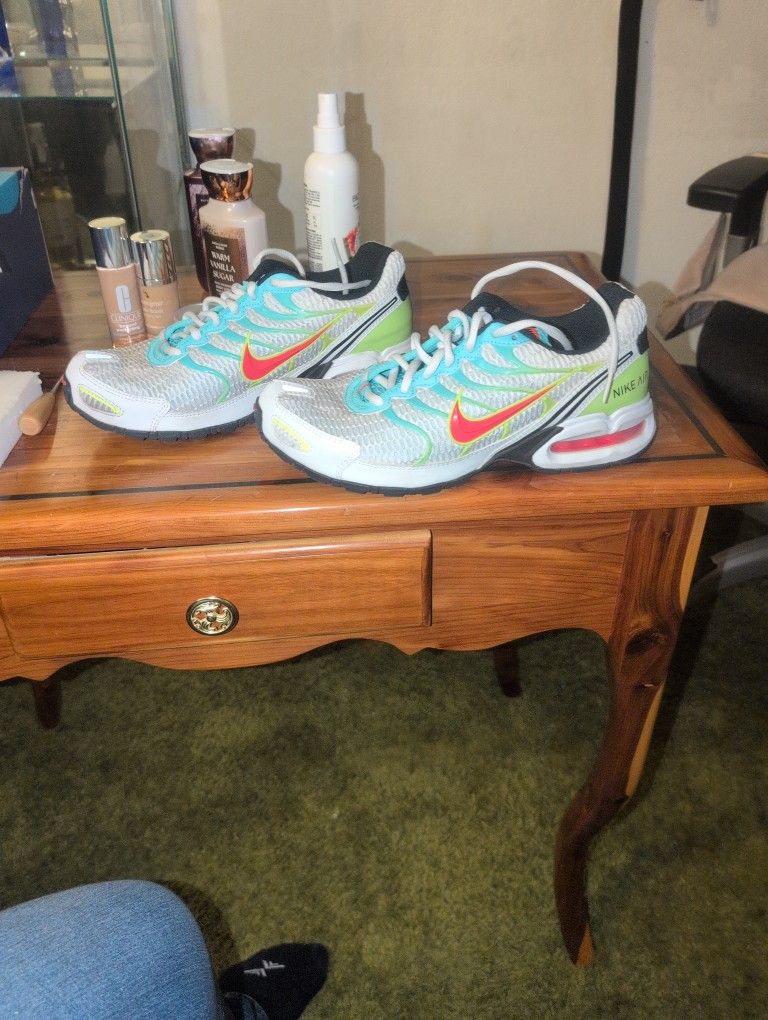 Womens Nike Air Torch 4 Size 10 Shoes