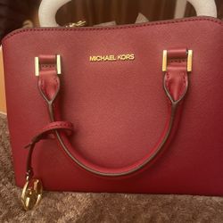 Crossbody Michael Kors Mulberry Leather $110 Brand New 