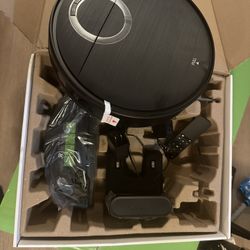 Brand: UMMUND  Robot Vacuum and Mop Combo, 2 in 1 Mopping Robotic Vacuum