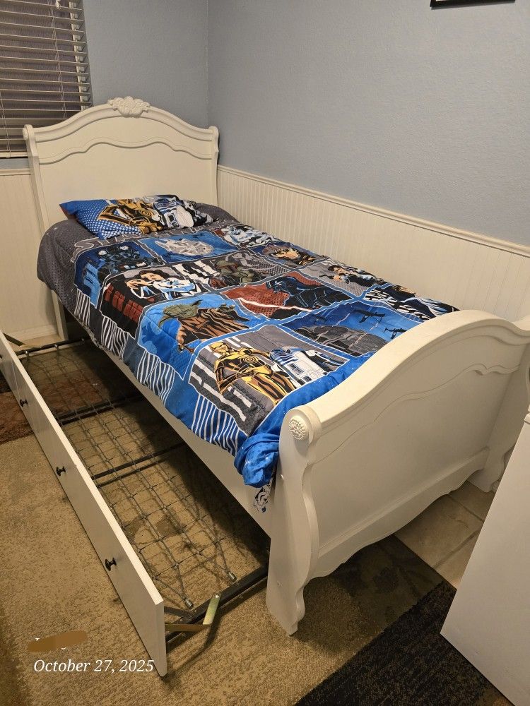 Twin Trundle Bed