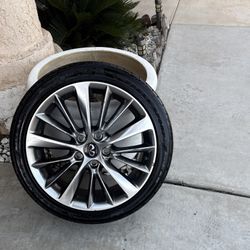 Infinti Wheel