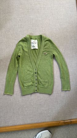 Hollister Green Sweater size XS 