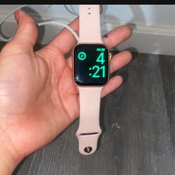 Apple Watch Series 5