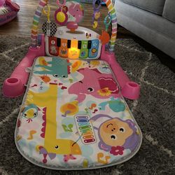 Fisher Price Kick and Play Piano Gym