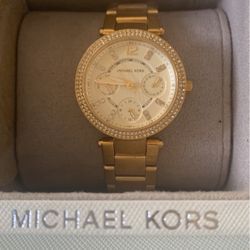 Michael Kors Ladies Watch/ Comes W Box