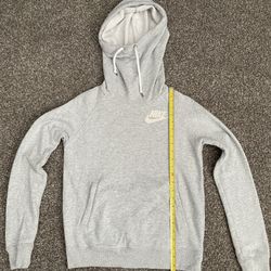 Nike Sweatshirt Women’s Small