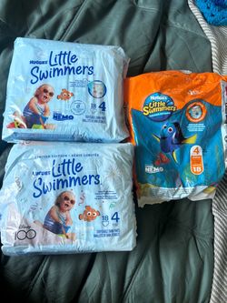 Huggies little swimmers size 4 swim pants