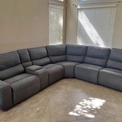 Beautiful L-Shaped Couch (FREE DELIVERY) 