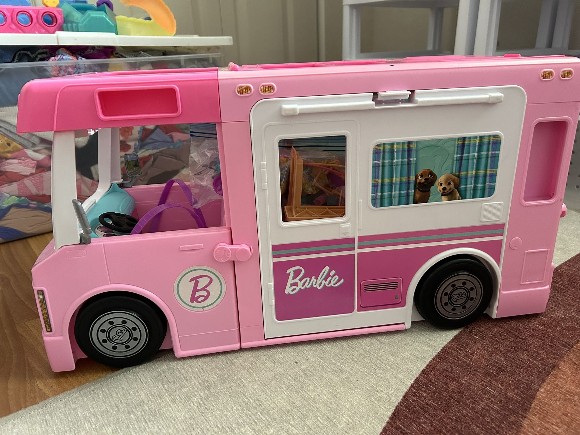 Barbie 3-in-1 DreamCamper Playset