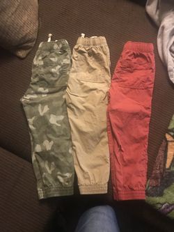 Boys joggers size 4t