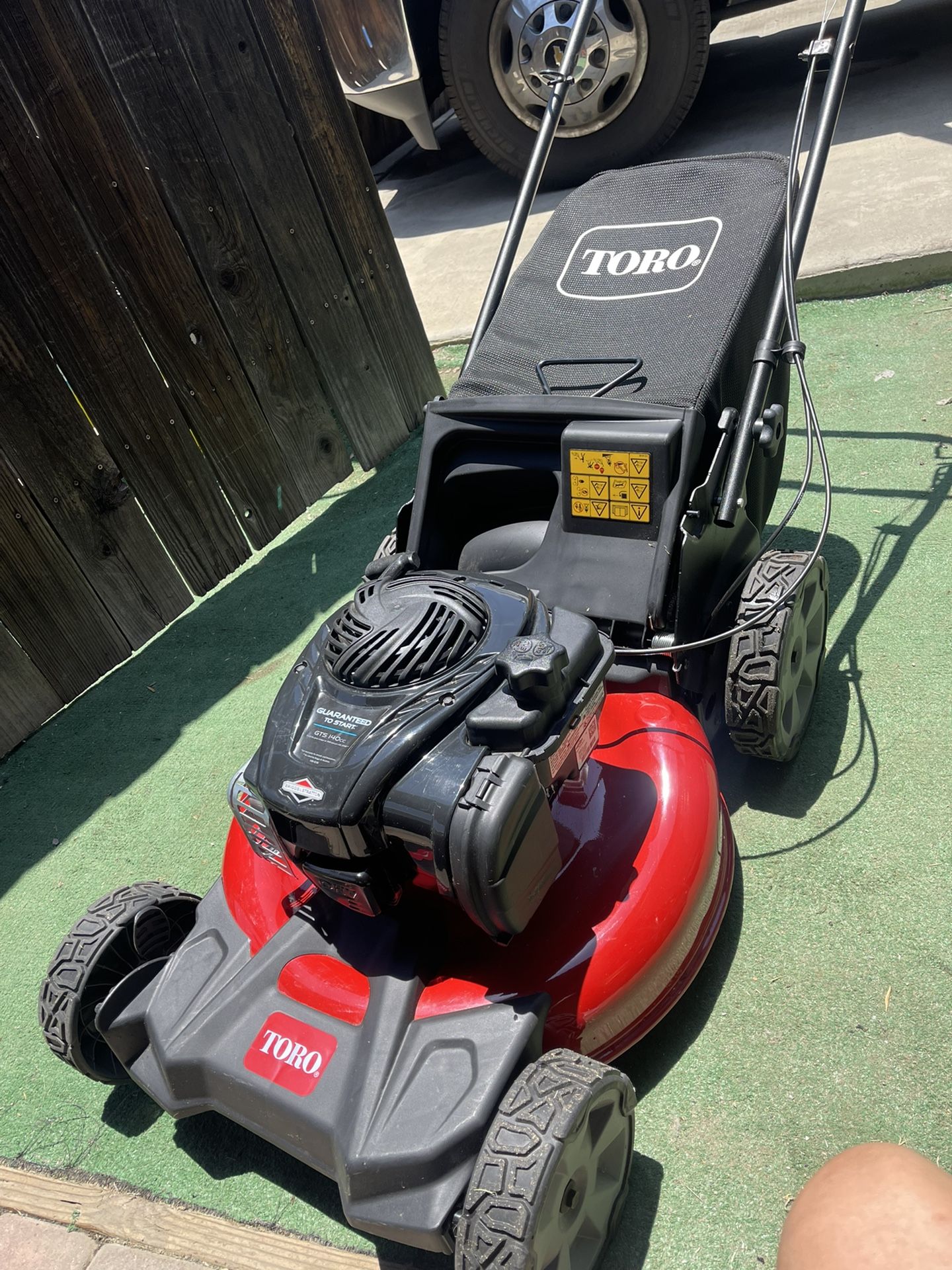 Toro 21 Recycler Briggs and Stratton 140 cc Gas High Wheel