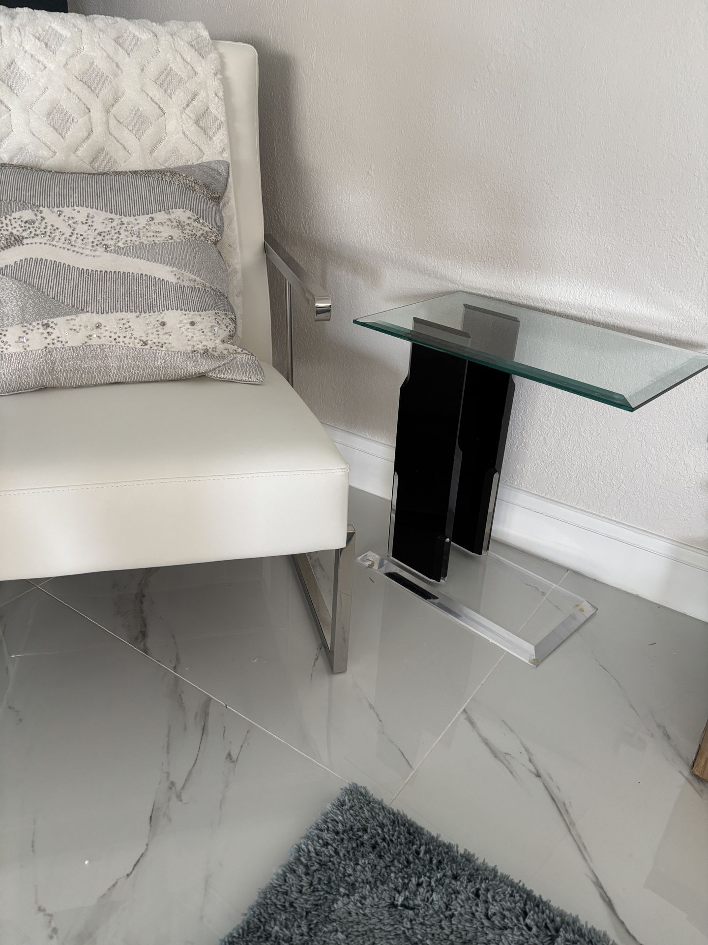 Glass Table 