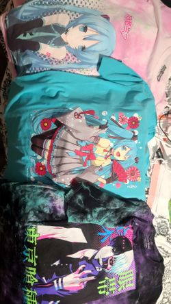 3 anime shirt large new with tag never worn