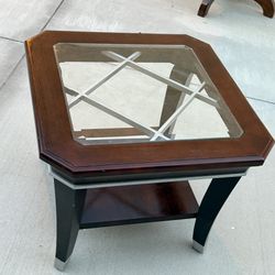 Contemporary Glass Top Side Table with Wood & Metal Accents • 26”