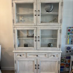 China Cabinet 