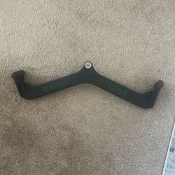 Lat Pulldown Bar 