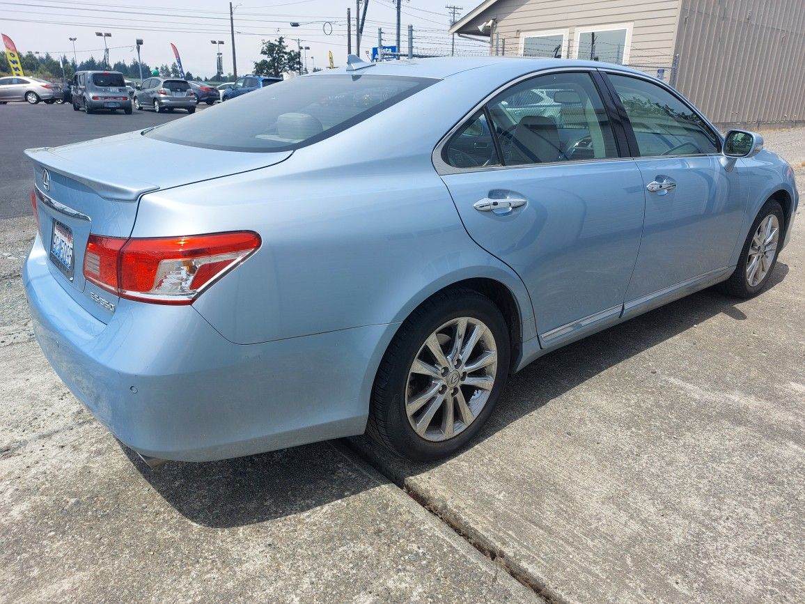2011 Lexus ES 350