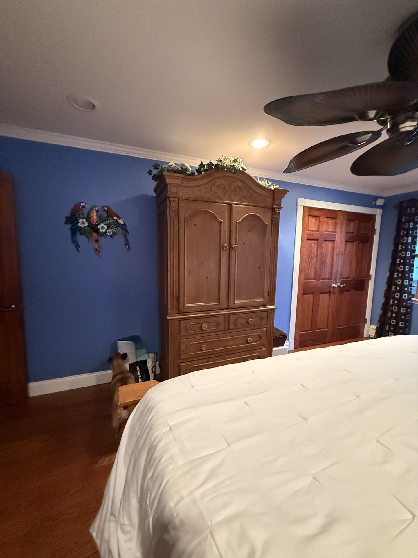 King Sized Bedroom Set