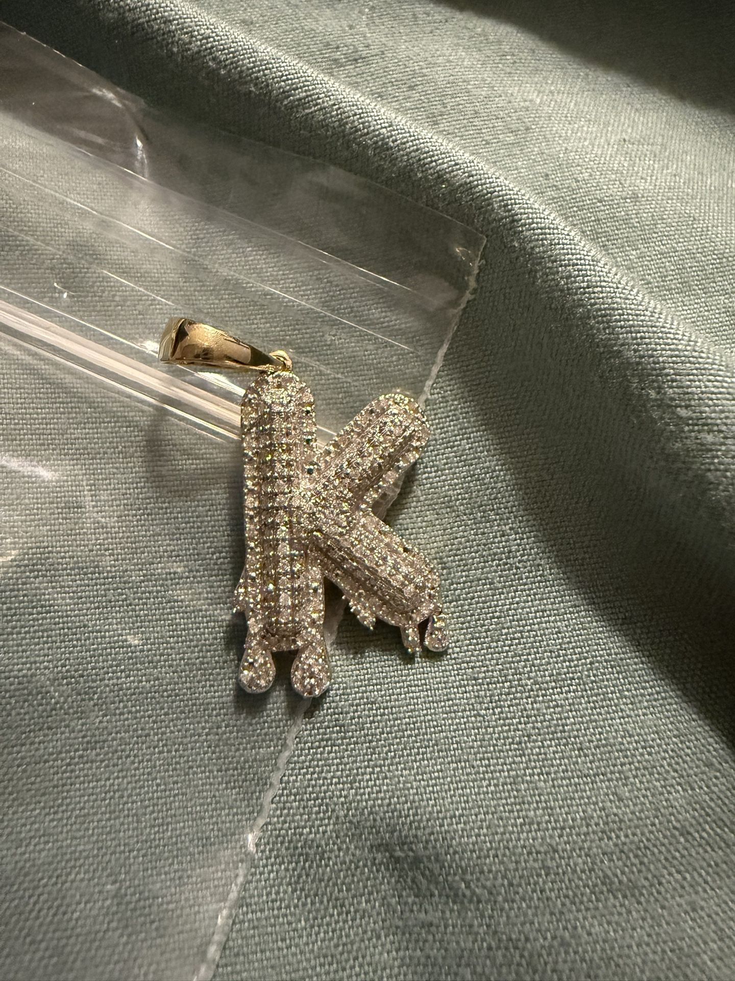 gold,diamonds