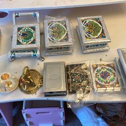 Indian Hindi god mandir keepsakes 