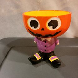 Halloween candy footed bowl