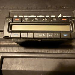 Brand New OEM Mercedes W210 E-Class Climate Control Head Unit
