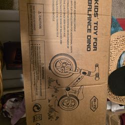 Kids toy for balance dino