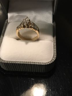 Classic Marquise Cut Gold Wedding Ring Set