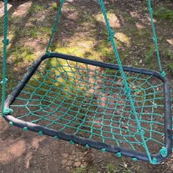 Hanging Swing 