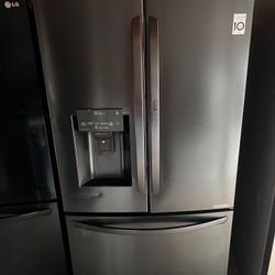 Refrigerator 💥 Refrigerador 