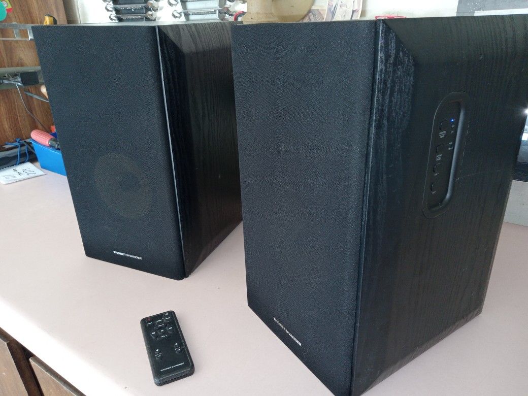 Bluetooth Speakers High-end Great Sound With Remote $80 Firm