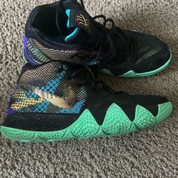 Kyrie Mamba Mentality  OG  Size 11 