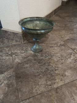 UNIQUE🌿METAL PEDESTAL DECOR