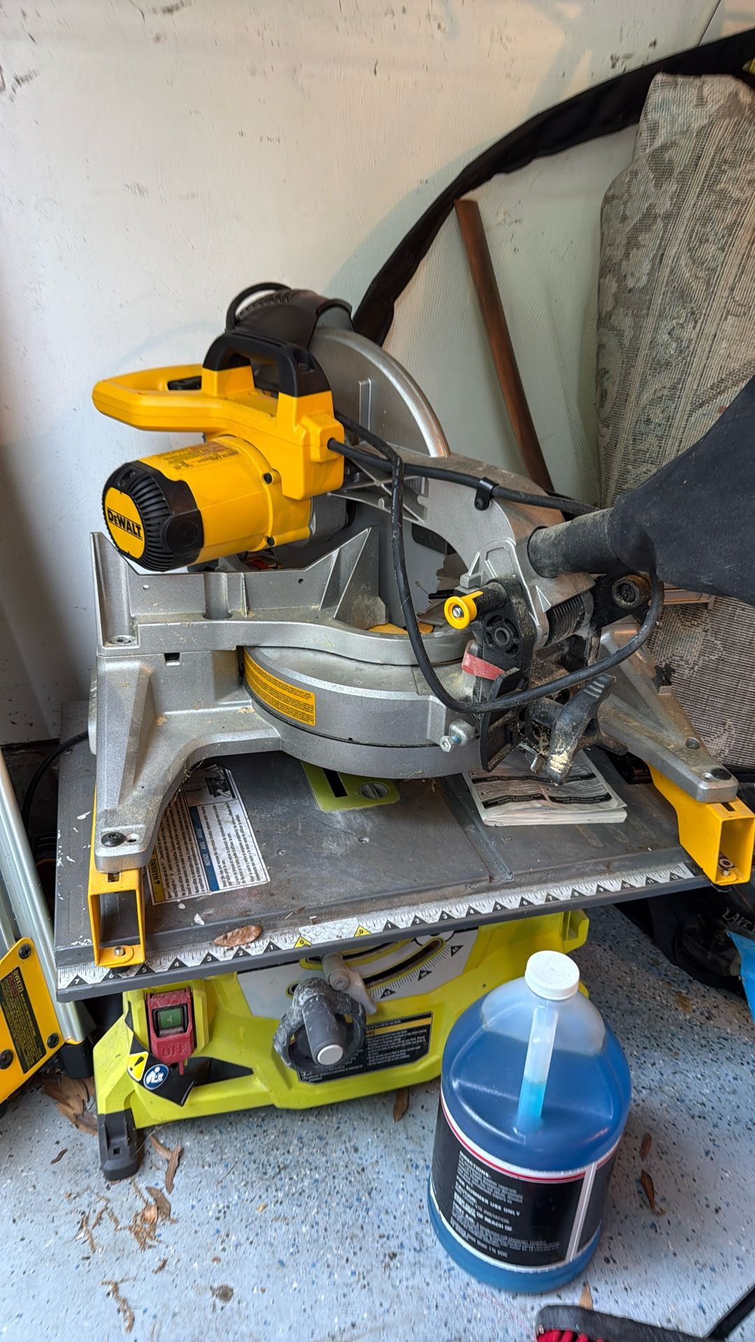 Dewalt Saw And Stand