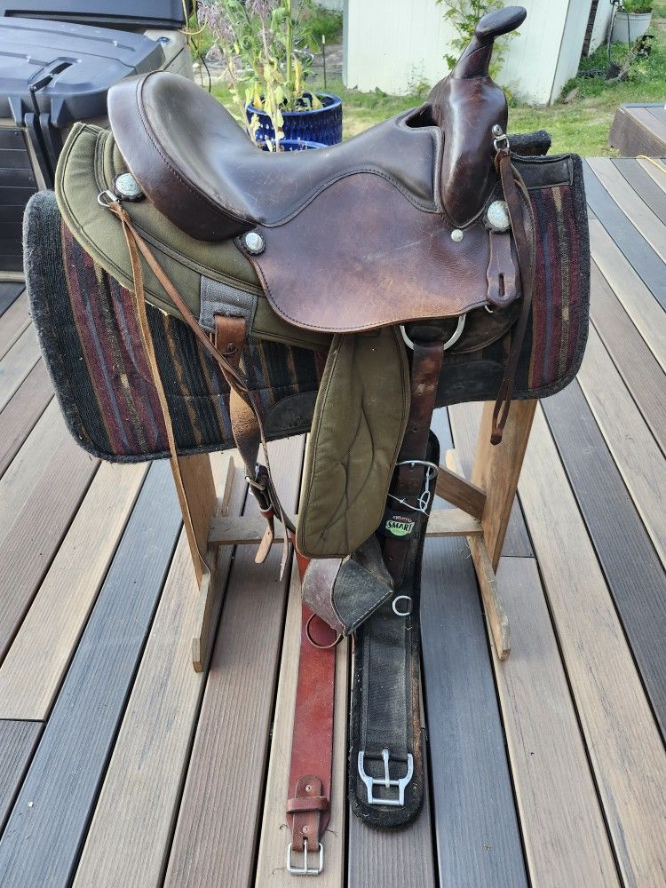 Big Horn Wester Saddle, Saddle Pad And Saddle Stand