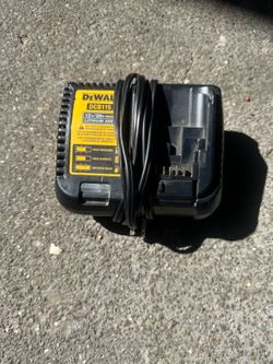 dewalt DCB115