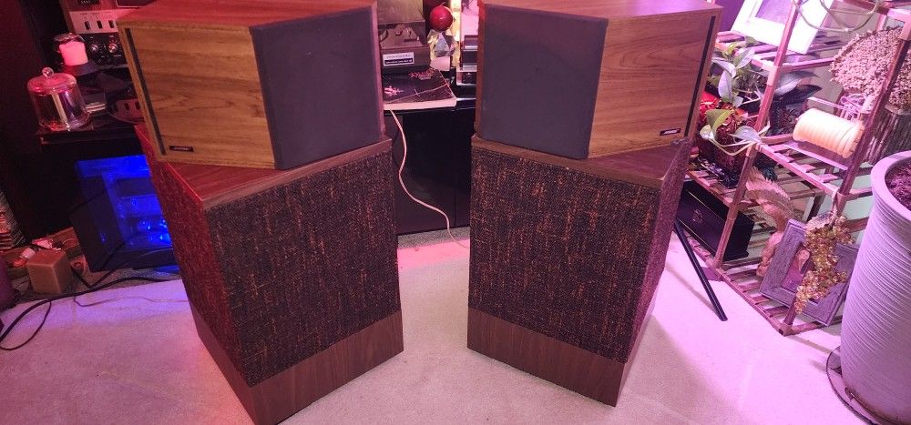Bose 501 Series 2 Speakers And Bose 201 Series Speakers