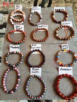 Bracelets & Necklaces 