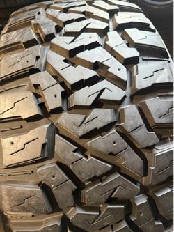 305/55R20