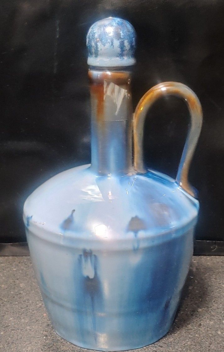 Paris New York Musical Bottle