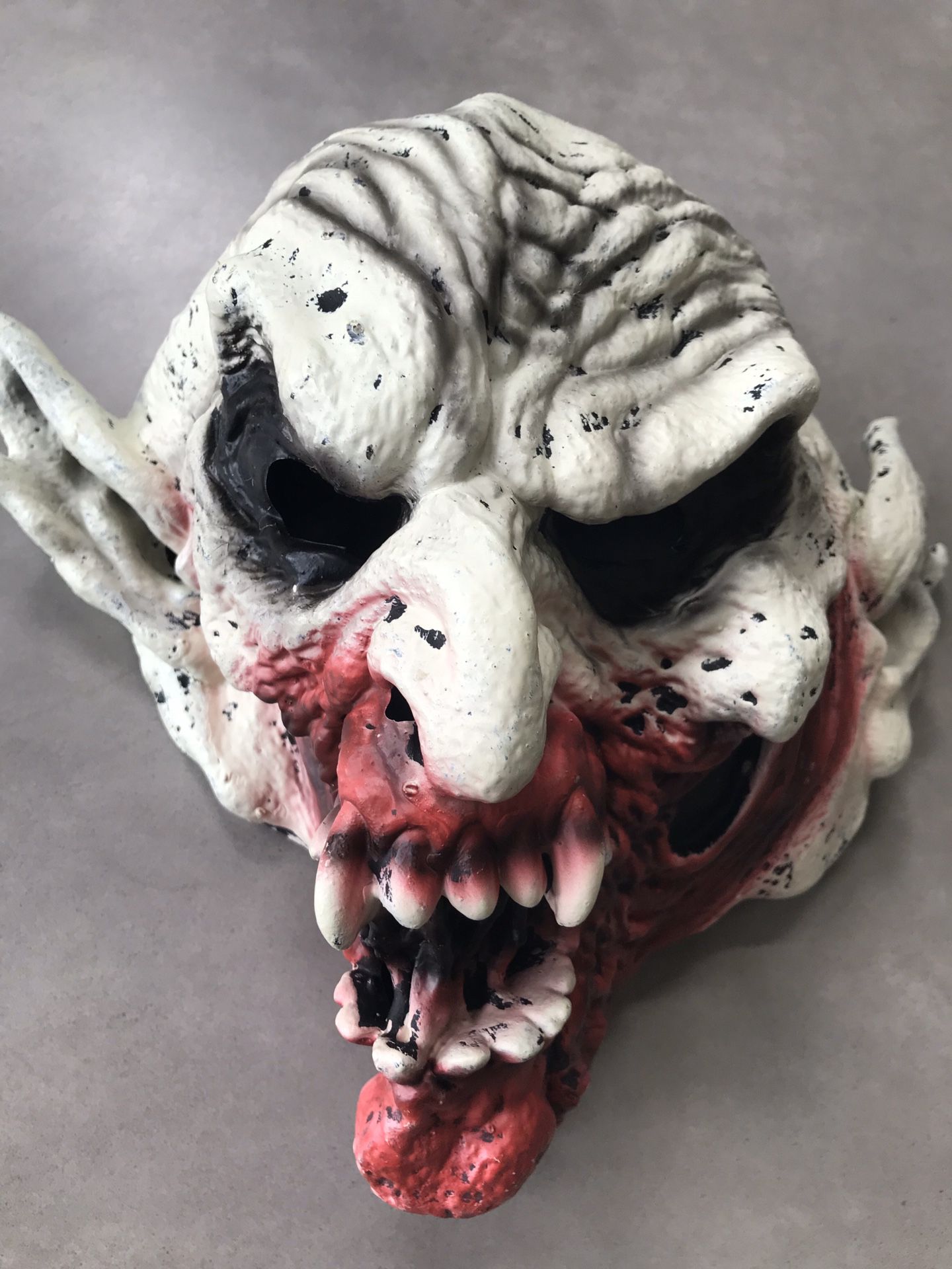 Scary Vampire Halloween mask