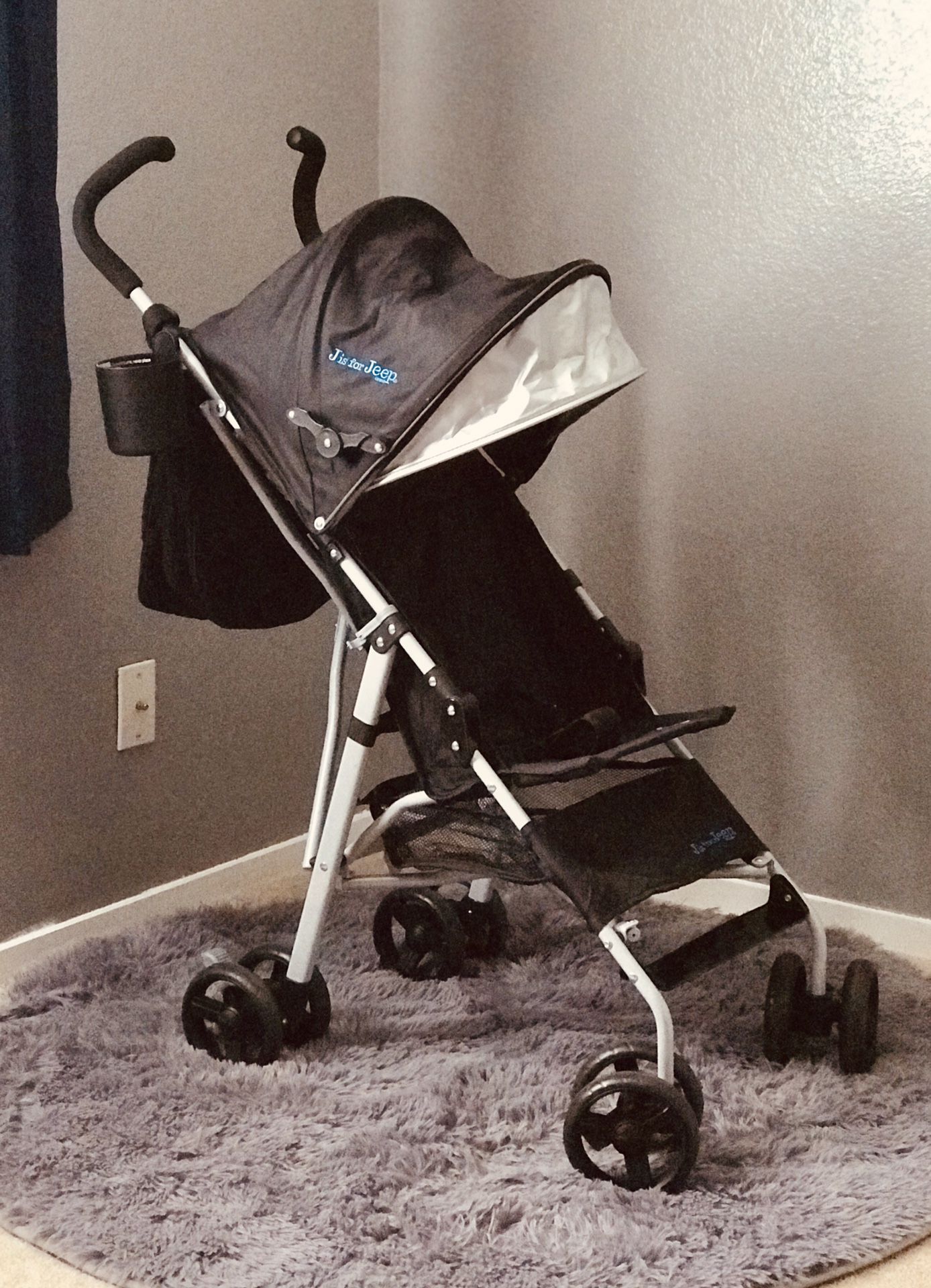 Jeep Stroller •NEW•