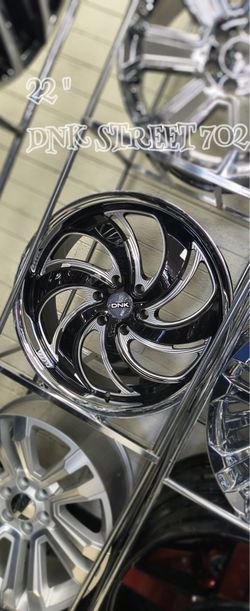 !!!••••XM STREET ••!!! •••  •••6x139.7. 22  TACOMA——SILVERADO——-TAHOE———CHEVY ———6HOLES CHEVROLET——SILVERADO——-1500——GMC——-SIERRA———-YUKON——-TOYOTA———