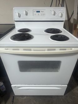 Whirlpool Electric Coil Range Stove