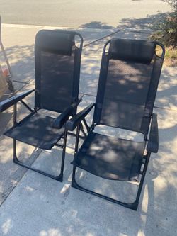 Two brand new lounge chairs for $40