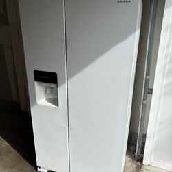 Amana refrigerator